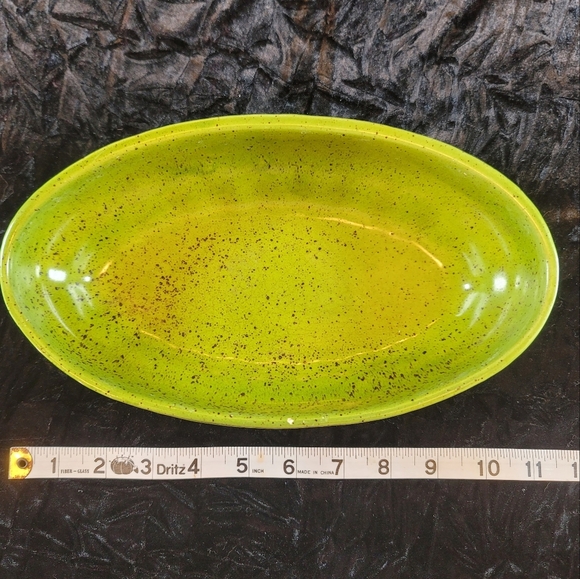 0782. 1974 ~ Vintage ~ Collectable ~ Haeger Pottery ~ Bright Green Speckled Glaz - Picture 1 of 17